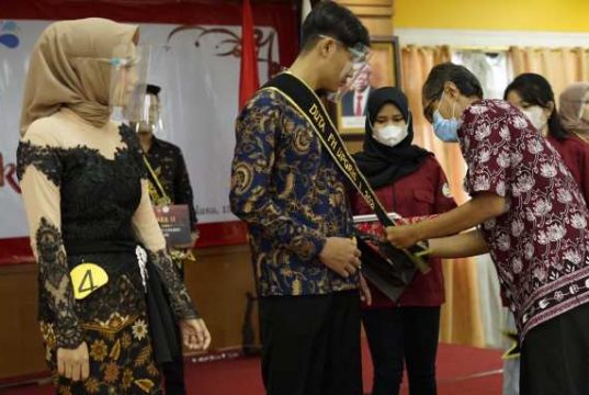 Tugas Duta FH Upgris Mengenalkan Visi Misi Tujuan Fakultas ke Masyarakat