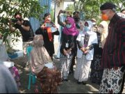 Ganjar Apresiasi Vaksinasi Ratusan Lansia di Kaligangsa Kota Tegal