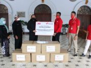 Wali Kota Tegal Terima Bantuan APD