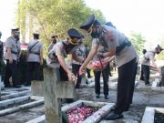 Jelang HUT ke-75 Bhayangkara, Kapolres Grobogan Ziarah ke TMP Kusuma Bhakti