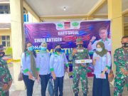 Moeldoko Bantu Obat Warga Isman di BLK Pecangaan