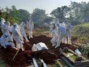 Selang 3 Jam, Suami Istri Meninggal karena Covid-19, Dimakamkan Satu Liang Lahat
