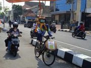 Peringati Hari Sepeda Dunia, Jalur Lambat di Jalan Pahlawan Magelang Dipasangi “Memedi Jalur Lambat” memedi jalur lambat