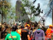 Pesawat AU Filipina Yang Jatuh Tewaskan 47 Orang dan 49 Terluka
