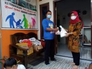 Wakil Bupati Kebumen Bagikan Daging dan Sembako ke Disabilitas