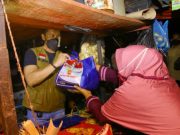 Tak Galak Lagi, Razia Prokes Kini Disertai Bagi Sembako