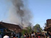 5 Rumah Terbakar di Randublatung, Diawali Ledakan dari Dapur