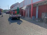 PMI Grobogan Lakukan Disinfeksi, Penyemprotan di Pasar dan Fasiltas Publik
