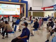 Keluarga Besar Kementerian ESDM di Cepu Menerima Vaksinasi