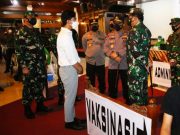 Panglima TNI dan Kapolri Tinjau Serbuan Vaksinasi di Surakarta