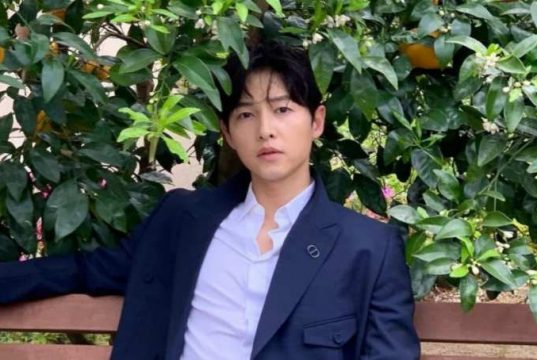 Song Joong Ki Akan Kembali Syuting Setelah Selesai Isoman