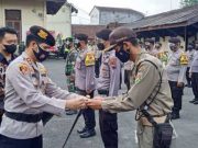 Edukasi Masyarakat PPKM Darurat, Polres Magelang Kota Terjunkan 75 Personil “Striking Force” striking force