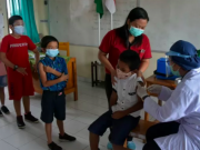 Vaksinasi Anak Usia 12-17 Tahun di Surabaya Disarankan di Sekolah