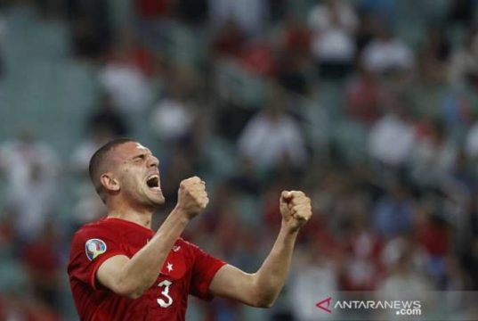 Atalanta Pinjam Merih Demiral dari Juventus