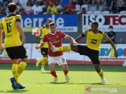 Manuel Akanji Sesalkan Dua Kesalahan Dortmund saat Dibekuk Freiburg