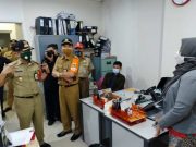 Dinas Tenaga Kerja Jakbar Tutup 40 Perusahaan Karena Langgar Prokes Saat PPKM