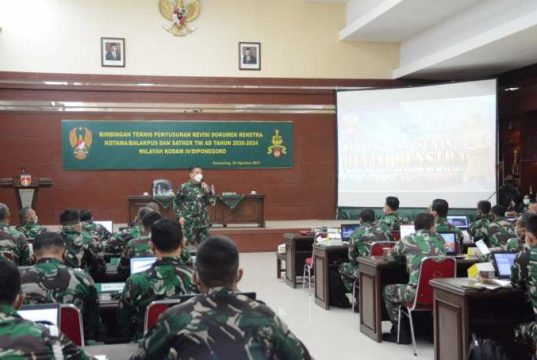 Kodam IV/Diponegoro Gelar Bimtek Penyusunan Dokumen Revisi Rencana Strategis Kotama