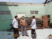 Atap Tiga Kelas SD 4 Prambatan Kidul Kudus Ambruk