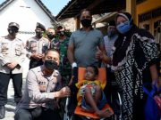 Polres Klaten Bantu Kursi Roda untuk Penyandang Difabel Warga Jatinom