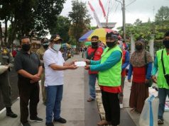 Bupati dan Wabup Wonosobo Edukasi Prokes Covid-19 bagi PKL