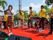 Mahasiswa Empat Perguruan Tinggi Hibur Pasien Covid-19
