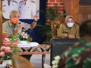 Kades di Grobogan Mengeluh ke Ganjar, Kapan PPKM Selesai?