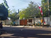 Rumah Pribadi Bupati Probolinggo Tertutup Rapat Usai OTT KPK