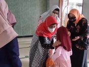 Penyantun Anak Yatim Akan Bersanding dengan Rasululah SAW