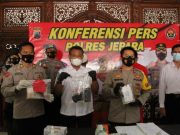 Dua Orang Pengedar Sabu Diringkus, Kapolres Jepara Ajak Warga Perangi Narkoba.