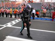 Hamilton Curiga Terkena Efek Berkepanjangan Covid-19