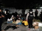 Polres Surakarta Amankan Warga Pesta Minuman Keras Pada Masa PPKM