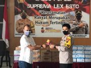 PDI Perjuangan Bantu Polres Magelang Kota Ratusan APD dan Multivitamin