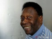 Pele Dilaporkan Kembali Masuk ICU