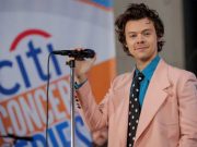 Harry Styles Bawa Kemenangan Dalam Ajang “Ivor Novello”