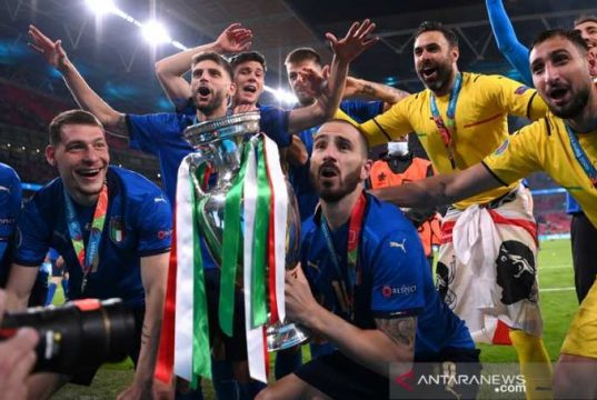 Juara Euro Akan Hadapi Juara Copa America pada Juni 2022