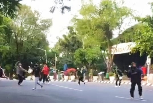 Sekolah Tatap Muka Dimulai, Ditandai dengan Tawuran di Kawasan Taman Indonesia Kaya