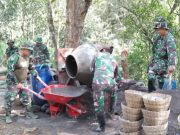 TMMD Reguler ke-112 Lakukan Pengecoran Jalan Penghubung