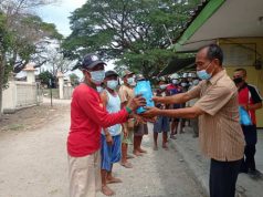 Tenaga Kerja Nonkaryawan Perhutani Randublatung Terima Paket Bantuan
