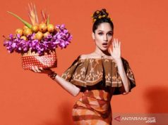 Cinta Laura Rilis ‘Markisa’
