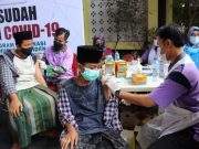 Ribuan Santri Assalafiyah Brebes Ikuti Vaksinasi