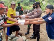 Forum Pemuda 86 Wonosobo Bagi 250 Paket Nasi Bungkus Gratis