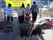 Ali Mufiz Meletakkan Batu Pertama Pembangunan Gedung TPQ Plus Masjid Al Qodar