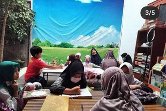 Warga Sambut Baik Program Wifi Gratis Untuk Rukun Wilayah (RW)