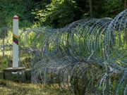 Polandia Larang Migran dengan Usir Kembali ke Belarus