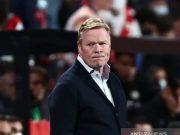 Barcelona Pecat Ronald Koeman