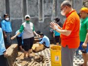 DLH Kota Semarang bersama Marimas dan Proklim Purwokeling Bangun Taman Ecobrick