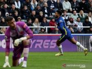 Chelsea Hancurkan Newcastle