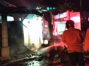 Kios Bensin Eceran dan Toko Kelontong di Ngadirojo Wonogiri Terbakar