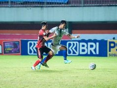 Lini Pertahanan PSIS Dipuji Ian Andrew