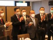 Menteri Investasi Bahlil Peroleh Komitmen Investasi Baterai Listrik Usai Temui Foxconn